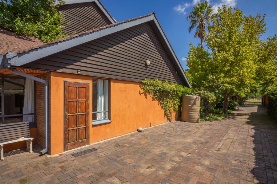 4 Bedroom Property for Sale in Wilgenhof Free State